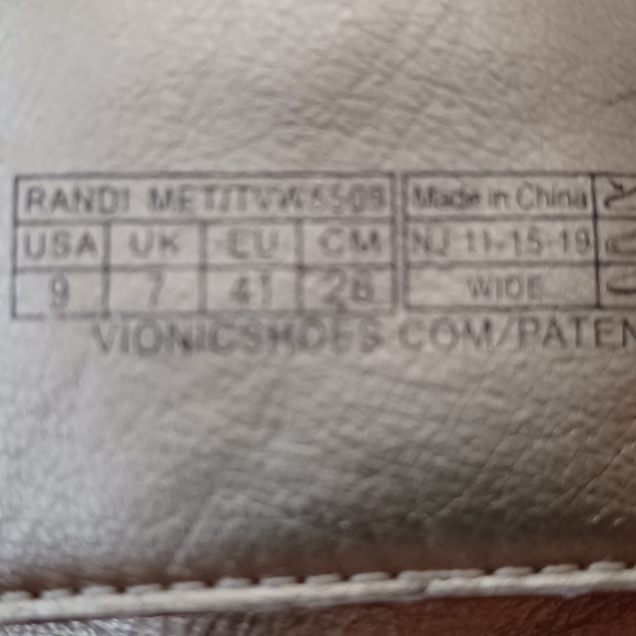 Vionic Randi Ortho Gold Sandals - Picture 7 of 9